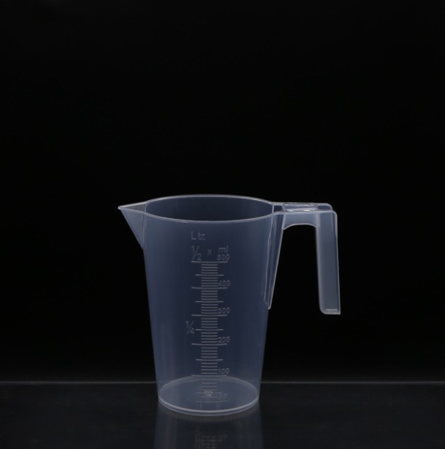 핸들비이커 플라스틱 500ml / 손잡이비커