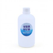 실험용 바닷물 약 450ml 